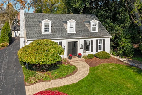Tiny photo for 180 Cranston Court, Glen Ellyn, IL 60137 (MLS # 12797208)