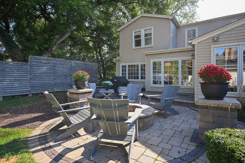 Tiny photo for 180 Cranston Court, Glen Ellyn, IL 60137 (MLS # 12797208)