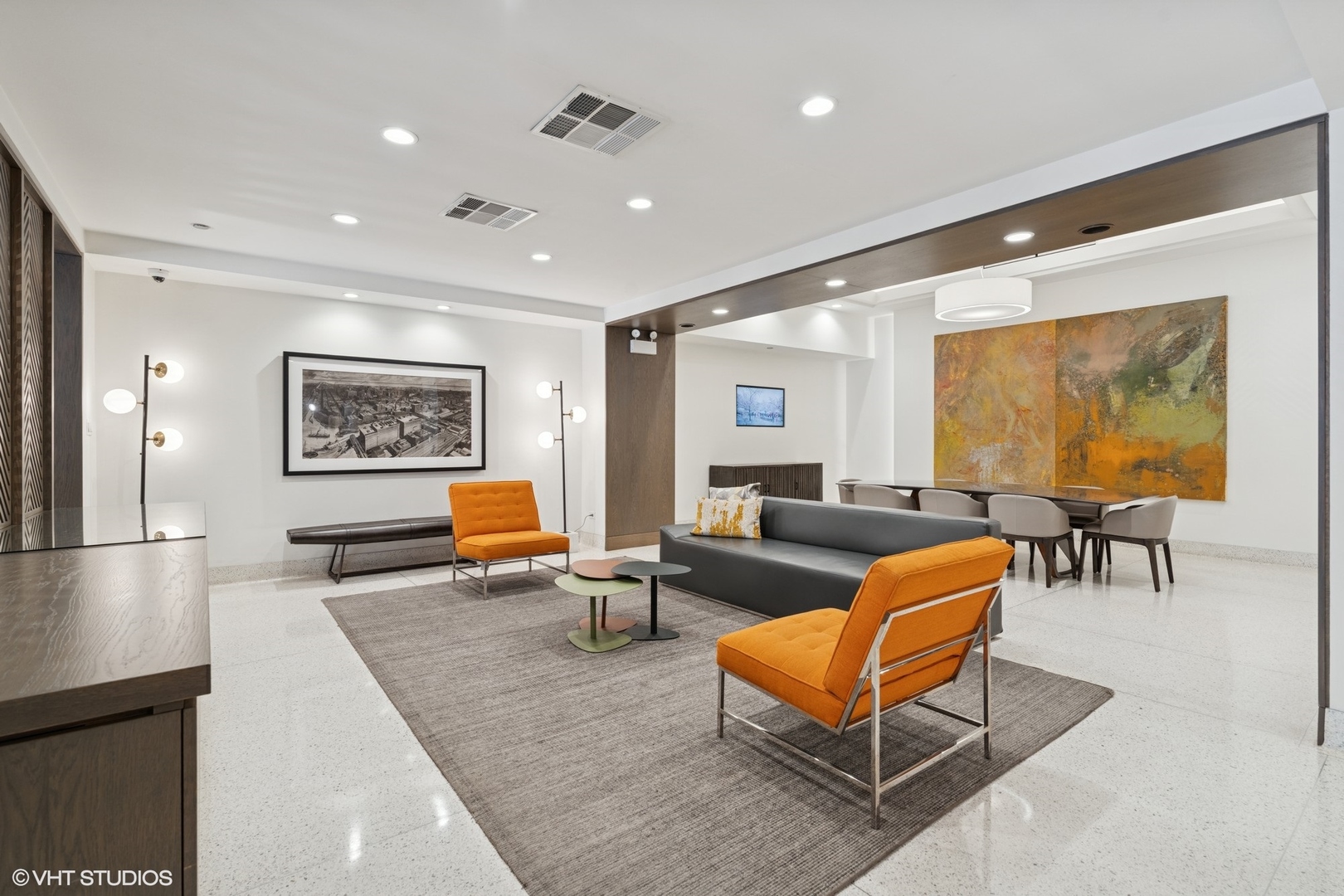 165 N Canal Street 906