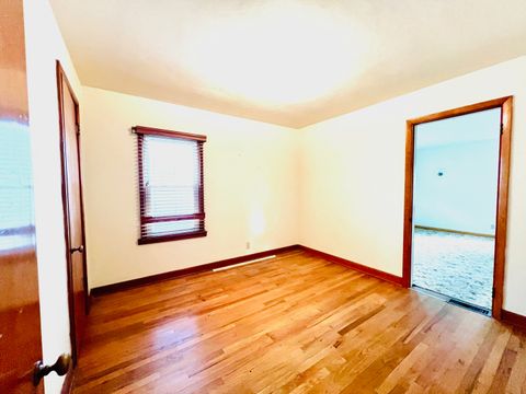 Tiny photo for 506 N Willis Avenue, Champaign, IL 61821 (MLS # 12487195)