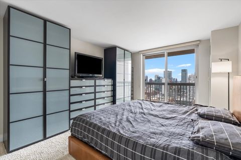 Tiny photo for 545 N DEARBORN Street #2511, Chicago, IL 60654 (MLS # 12620278)