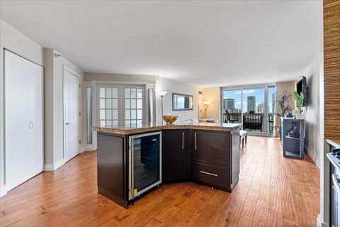 Tiny photo for 545 N DEARBORN Street #2511, Chicago, IL 60654 (MLS # 12620278)