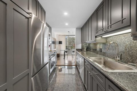 Tiny photo for 4170 N Marine Drive #10E, Chicago, IL 60613 (MLS # 12639010)