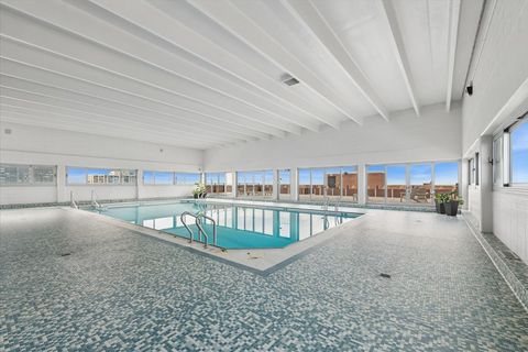 Tiny photo for 4170 N Marine Drive #10E, Chicago, IL 60613 (MLS # 12639010)