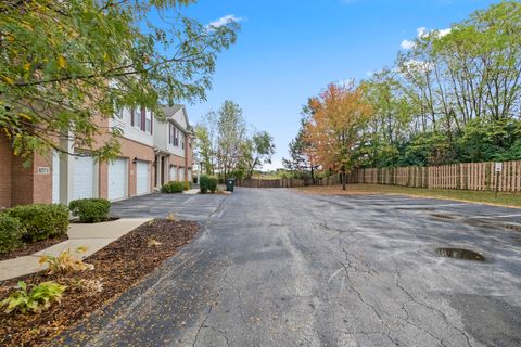 Tiny photo for 8217 Concord Lane #B, Justice, IL 60458 (MLS # 12491056)