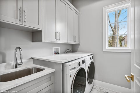 Tiny photo for 3293 Doriann Court, Northbrook, IL 60062 (MLS # 12561229)