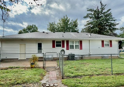 Tiny photo for 806 9th Street, Camanche, IA 52730 (MLS # 12761632)