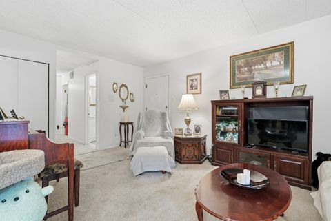 Tiny photo for 9610 Mason Avenue #1, Oak Lawn, IL 60453 (MLS # 12628349)