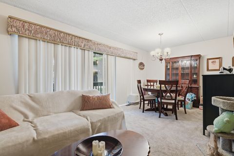 Tiny photo for 9610 Mason Avenue #1, Oak Lawn, IL 60453 (MLS # 12628349)