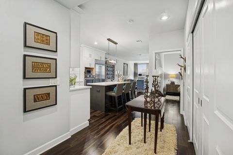 Tiny photo for 1124 Lake Street #511, Oak Park, IL 60301 (MLS # 12478927)