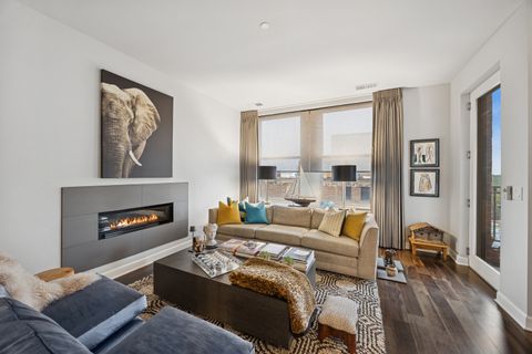 Tiny photo for 1124 Lake Street #511, Oak Park, IL 60301 (MLS # 12478927)