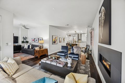 Tiny photo for 1124 Lake Street #511, Oak Park, IL 60301 (MLS # 12478927)