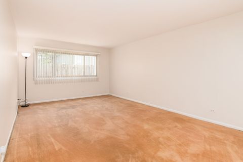 Tiny photo for 1363 Perry Street #1B, Des Plaines, IL 60016 (MLS # 12451786)