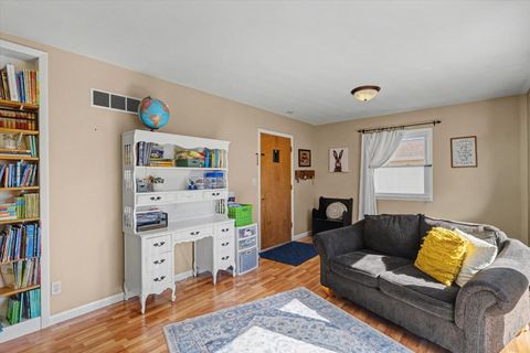 Tiny photo for 913 E 1st Street, Gibson City, IL 60936 (MLS # 12566431)