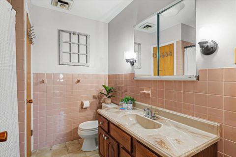 Tiny photo for 913 E 1st Street, Gibson City, IL 60936 (MLS # 12566431)