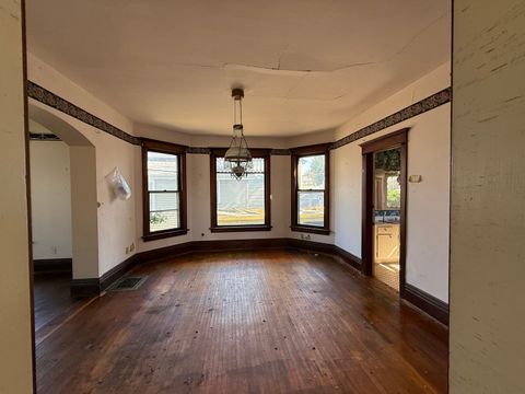 Tiny photo for 412 W Elm Street, Sycamore, IL 60178 (MLS # 12454762)