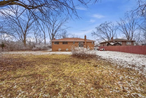 Tiny photo for 14315 S Manistee Avenue, Burnham, IL 60633 (MLS # 12744903)