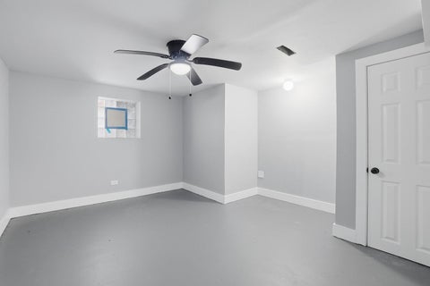 Tiny photo for 14315 S Manistee Avenue, Burnham, IL 60633 (MLS # 12744903)