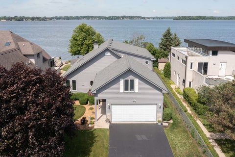 Photo of 37292 N Stanton Point Road, Ingleside, IL 60041 (MLS # 12688054)