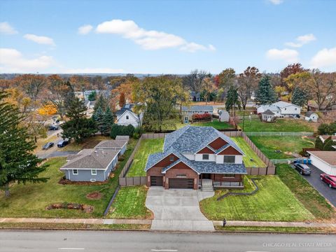 Tiny photo for 6090 Belmont Road, Downers Grove, IL 60516 (MLS # 12542019)