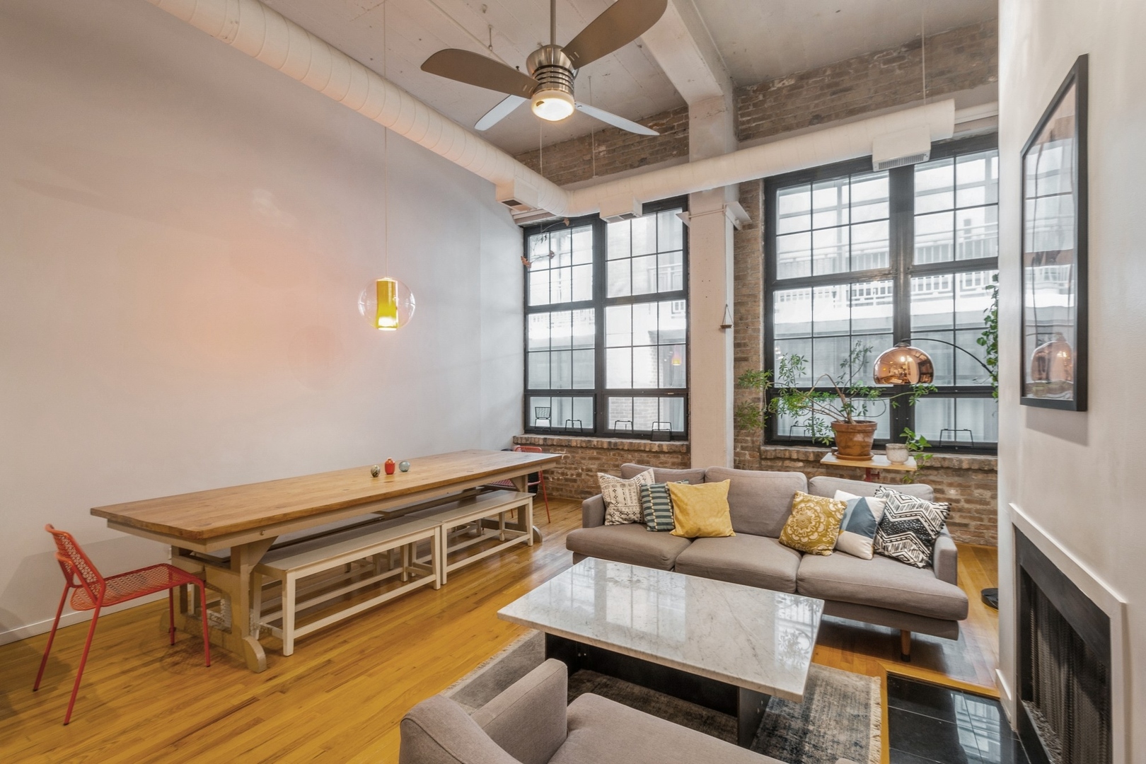 523 S Plymouth Court 1103