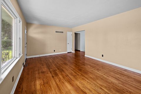 Tiny photo for 1902 W 38th Street, Davenport, IA 52806 (MLS # 12712199)