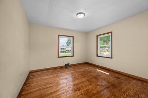 Tiny photo for 1902 W 38th Street, Davenport, IA 52806 (MLS # 12712199)