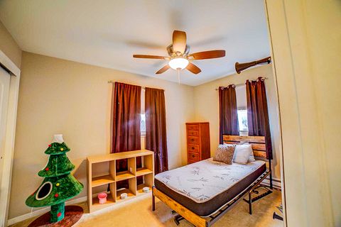 Tiny photo for 708 E Sycamore Street, Watseka, IL 60970 (MLS # 12577305)