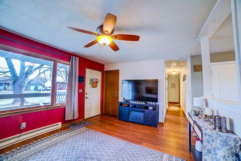 Tiny photo for 708 E Sycamore Street, Watseka, IL 60970 (MLS # 12577305)