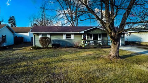 Tiny photo for 708 E Sycamore Street, Watseka, IL 60970 (MLS # 12577305)