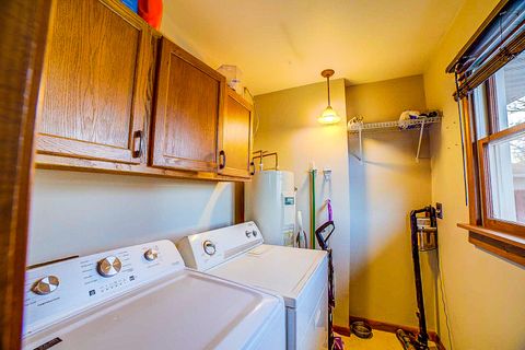 Tiny photo for 708 E Sycamore Street, Watseka, IL 60970 (MLS # 12577305)