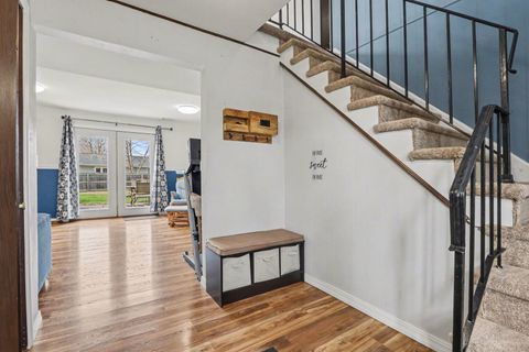 Tiny photo for 945 Surrey Court, Joliet, IL 60431 (MLS # 12591489)