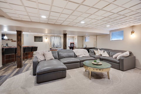 Tiny photo for 5 Vernon Court, South Elgin, IL 60177 (MLS # 12685296)