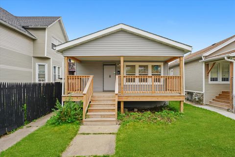 Photo of 10411 S Wentworth Avenue, Chicago, IL 60628 (MLS # 12154462)