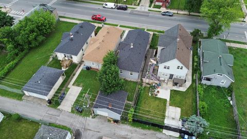 Tiny photo for 10411 S Wentworth Avenue, Chicago, IL 60628 (MLS # 12154462)