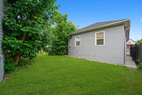 Tiny photo for 10411 S Wentworth Avenue, Chicago, IL 60628 (MLS # 12154462)