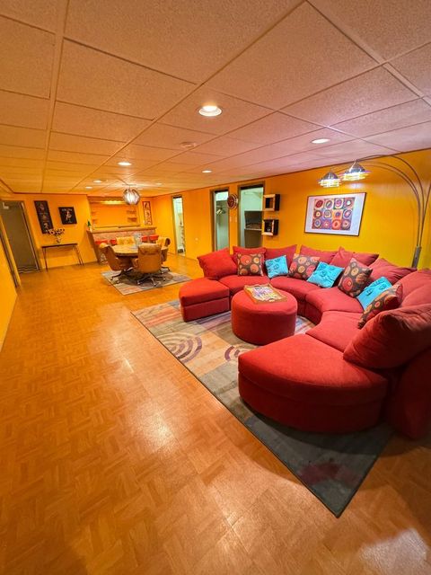 Tiny photo for 901 Brookline Lane, Park Ridge, IL 60068 (MLS # 12565980)