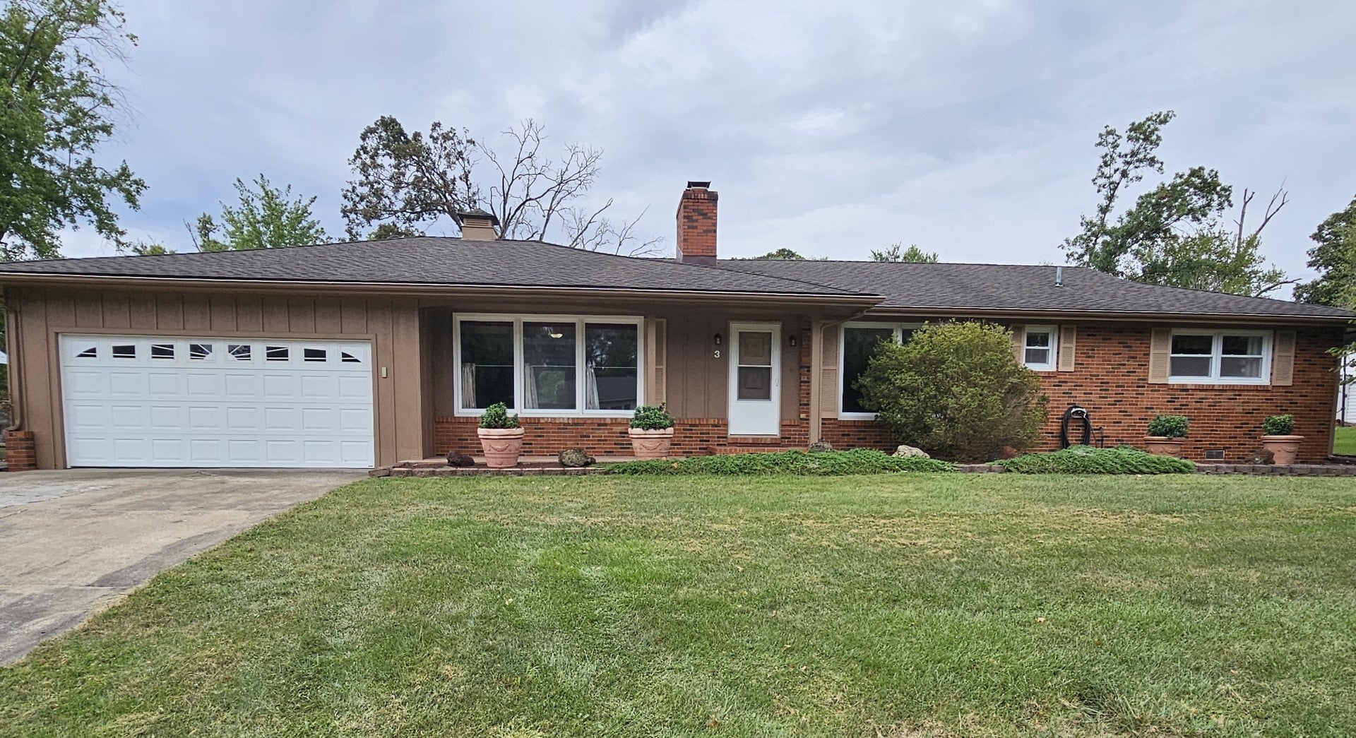 3 Linnview Drive