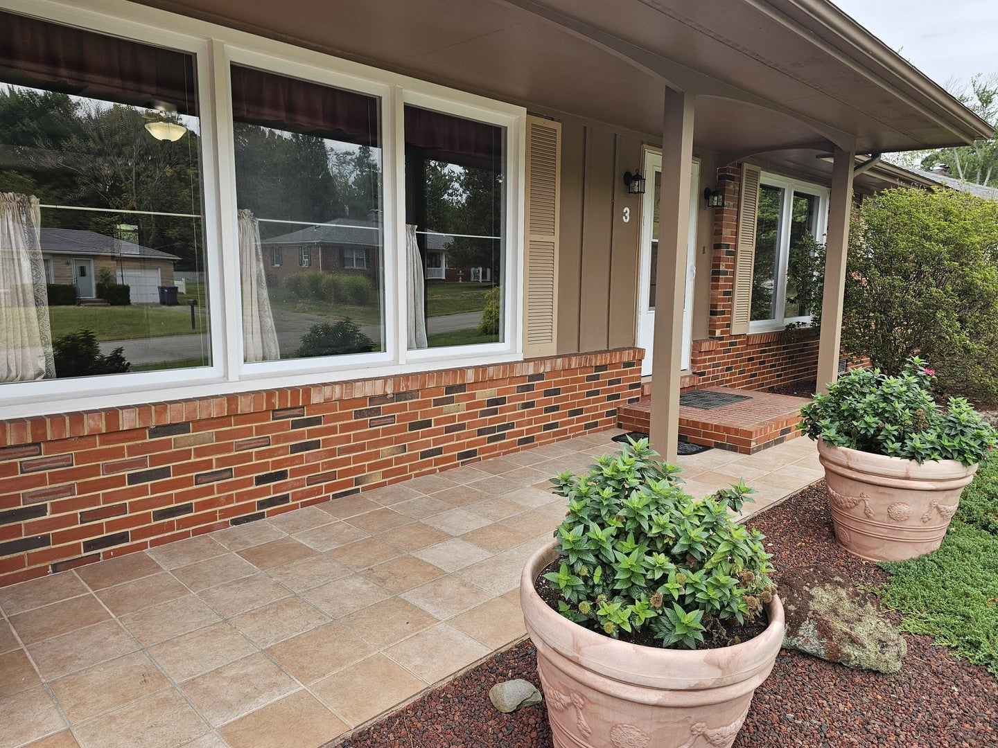 3 Linnview Drive