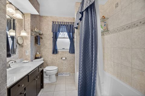 Tiny photo for 2339 Troy Drive, East Moline, IL 61244 (MLS # 12620759)