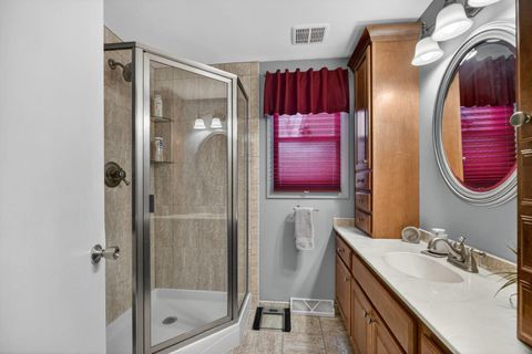 Tiny photo for 2339 Troy Drive, East Moline, IL 61244 (MLS # 12620759)