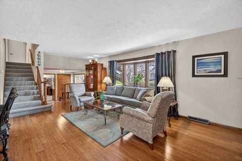 Tiny photo for 2339 Troy Drive, East Moline, IL 61244 (MLS # 12620759)