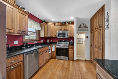 Tiny photo for 2339 Troy Drive, East Moline, IL 61244 (MLS # 12620759)