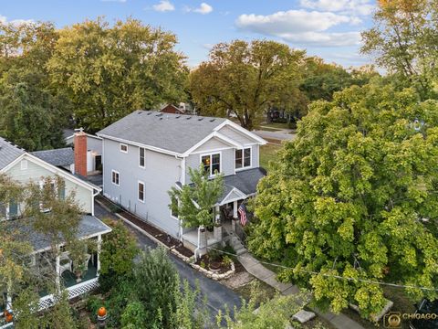 Tiny photo for 123 N Jefferson Street, Batavia, IL 60510 (MLS # 12492305)