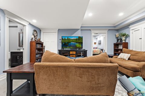 Tiny photo for 123 N Jefferson Street, Batavia, IL 60510 (MLS # 12492305)