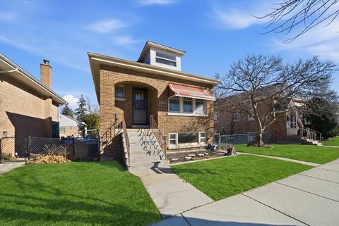 Tiny photo for Lyons, IL 60534 (MLS # 12549507)