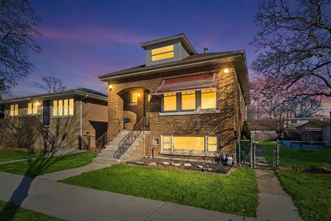 Tiny photo for Lyons, IL 60534 (MLS # 12549507)