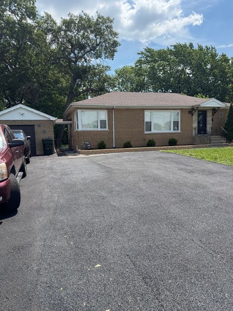 Photo of 14911 Woodlawn Avenue, Dolton, IL 60419 (MLS # 12410746)