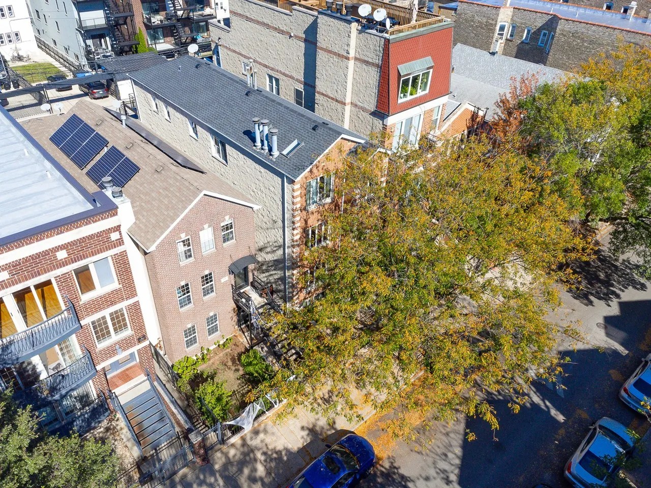 1444 W Walton Street 1