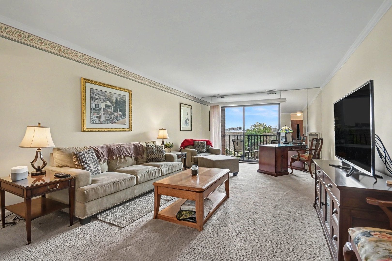 950 E Wilmette Road 408